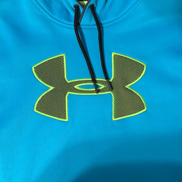Under Armour Men’s Hoodie - Picture 3 of 5